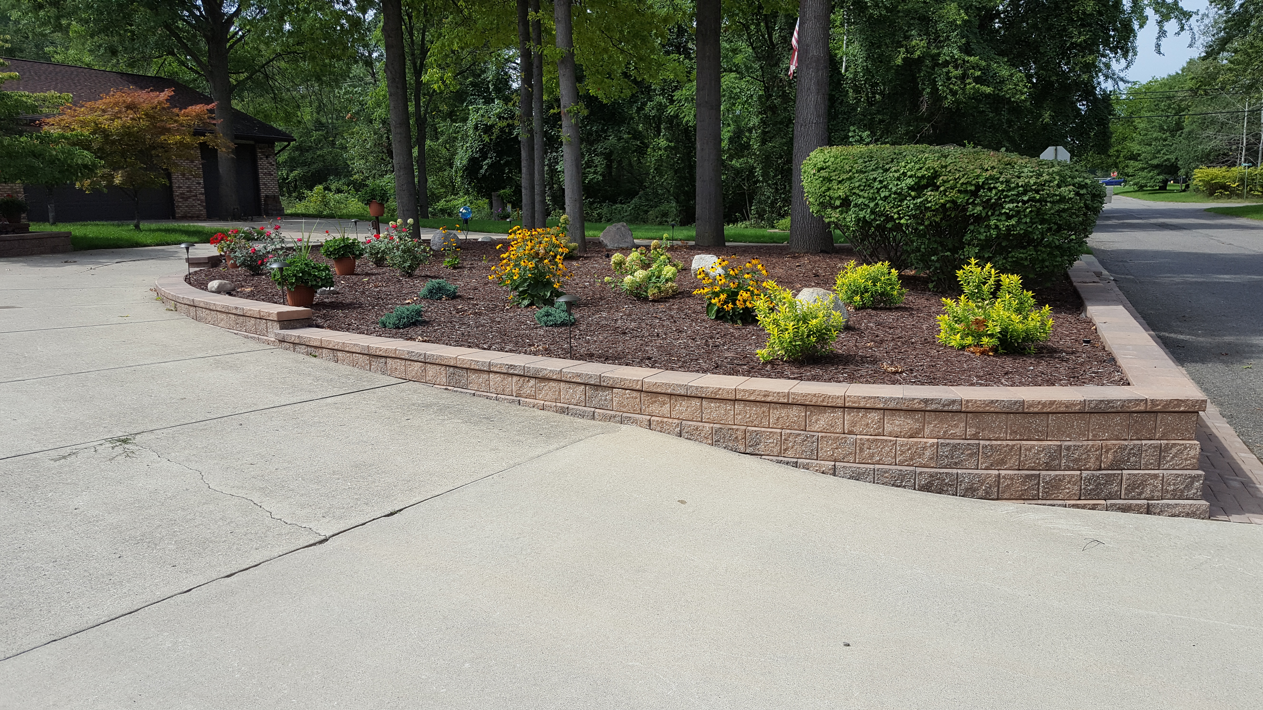 Retaining Wall Installation in Ann Arbor, MI 